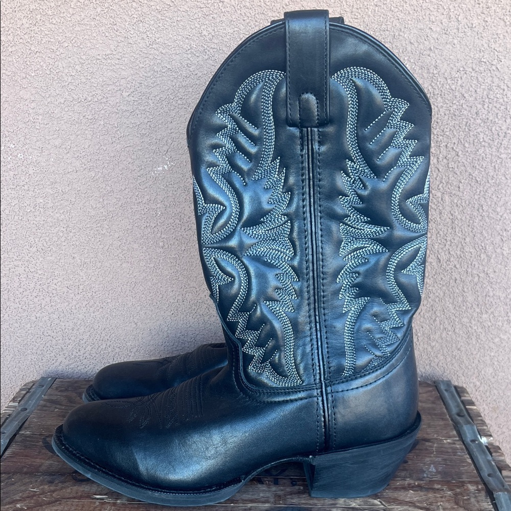 Laredo Birchwood black leather boots like new without tags